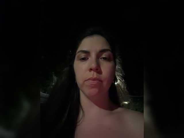 Vika19981 live cam on BongaCams