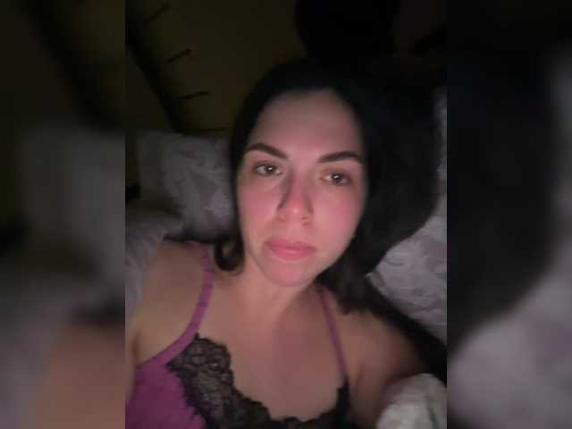 Vika19981 live cam on BongaCams