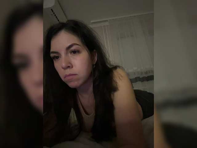 Vika19981 live cam on BongaCams