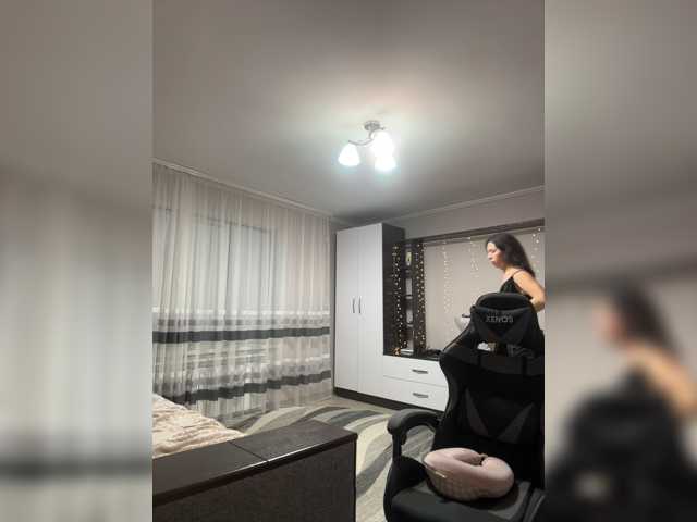 Vika19981 live cam on BongaCams