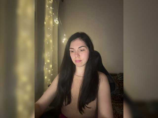 Vika19981 live cam on BongaCams