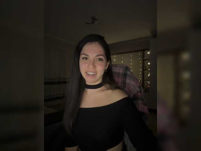 Vika19981 live cam on BongaCams