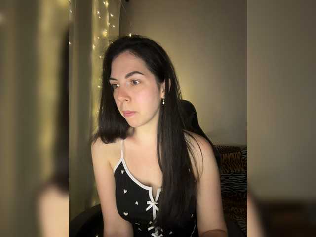 Vika19981 live cam on BongaCams