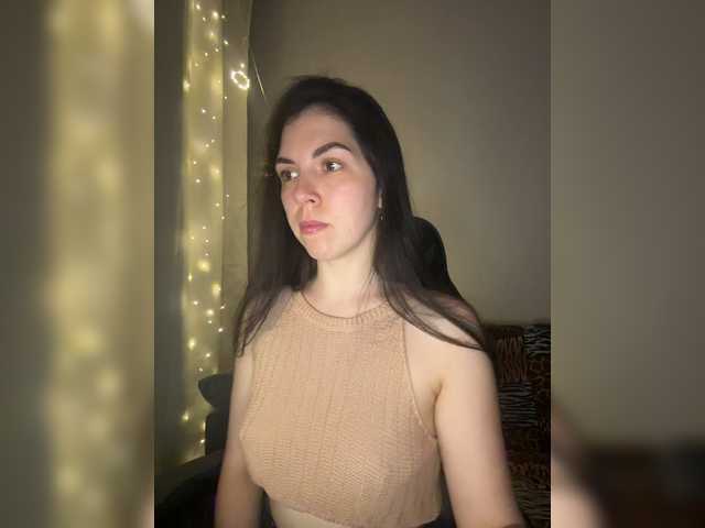 Vika19981 live cam on BongaCams