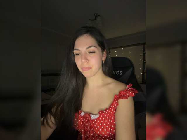 Vika19981 live cam preview