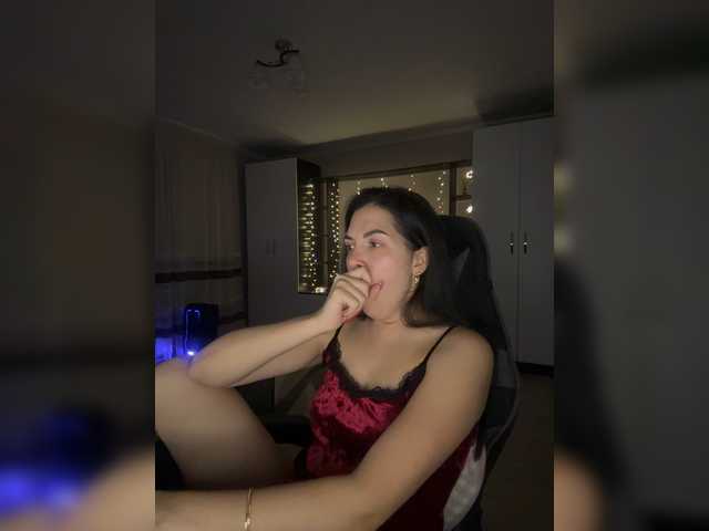 Vika19981 live cam