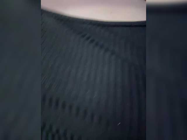 Vika19981 live cam on BongaCams