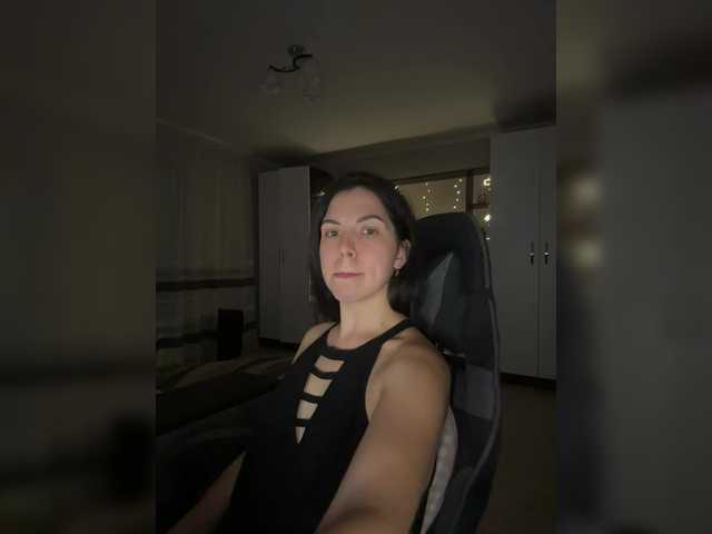 Vika19981 live cam on BongaCams