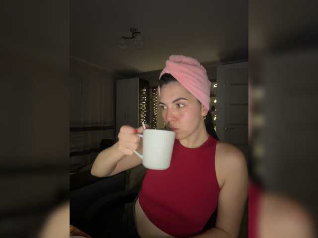 Vika19981 live cam preview