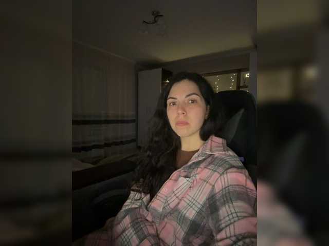 Vika19981 live cam on BongaCams