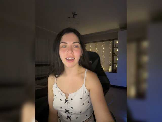 Vika19981 live cam