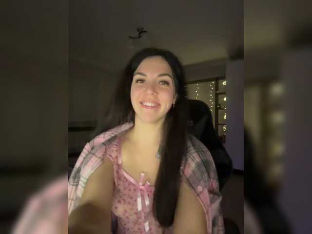 Vika19981 live cam on BongaCams