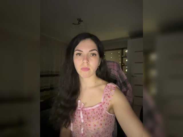Vika19981 live cam on BongaCams