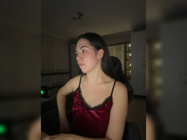 Vika19981 live cam on BongaCams