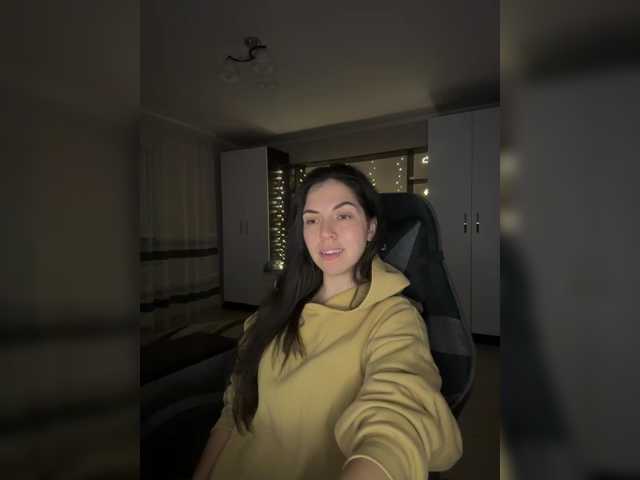 Vika19981 live cam on BongaCams