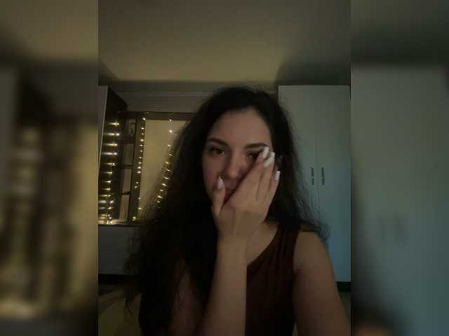 Vika19981 live cam on BongaCams