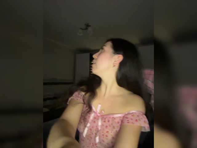 Vika19981 live cam