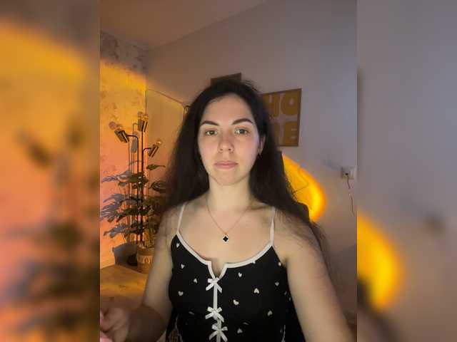 Vika19981 live cam on BongaCams