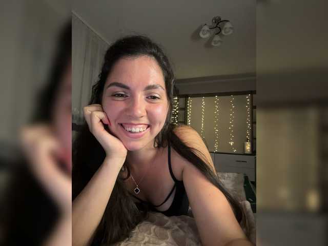 Vika19981 live cam on BongaCams