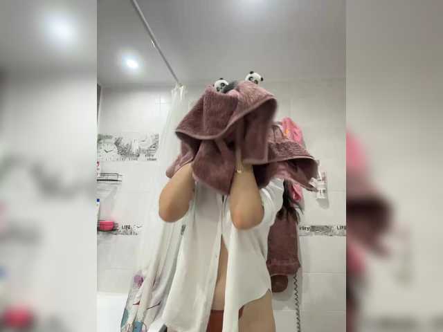 Vika19981 live cam on BongaCams