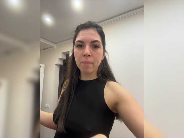 Vika19981 live cam on BongaCams