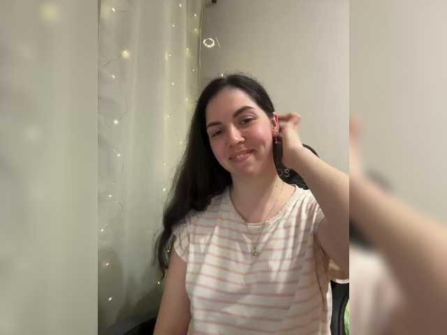 Vika19981's BongaCams show and profile