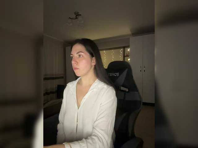 Vika19981 live cam on BongaCams