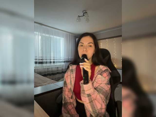 Vika19981 live cam on BongaCams