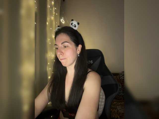 Vika19981 live cam on BongaCams