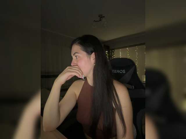 Vika19981 live cam on BongaCams