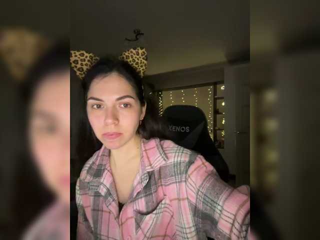 Vika19981 live cam on BongaCams