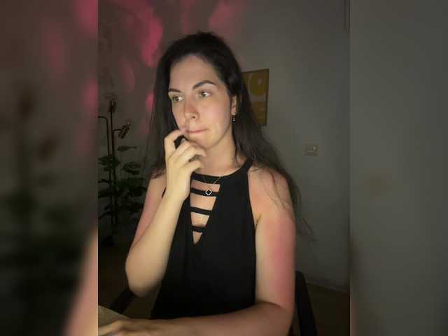 Vika19981 live cam on BongaCams