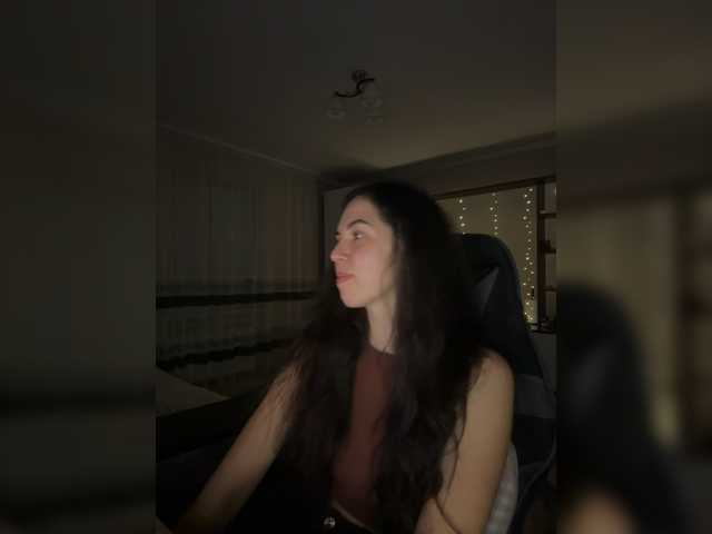 Vika19981 live cam preview