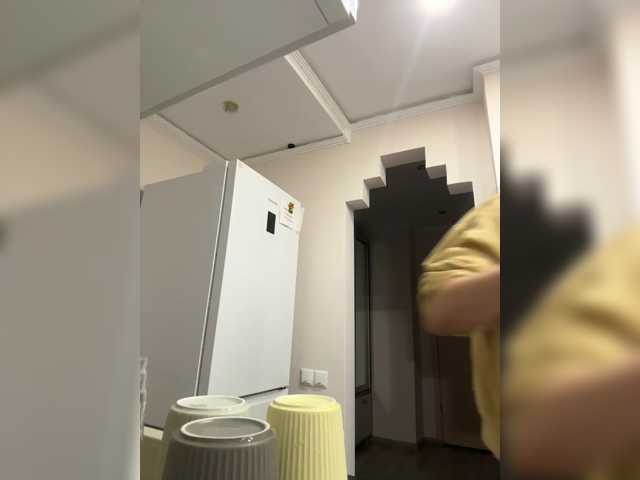 Vika19981 live cam on BongaCams
