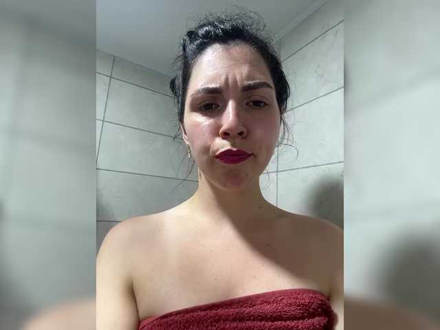 Vika19981 live cam