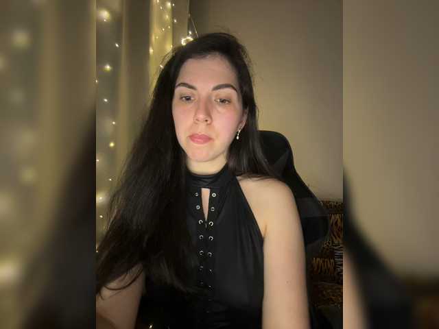 Vika19981 live cam on BongaCams