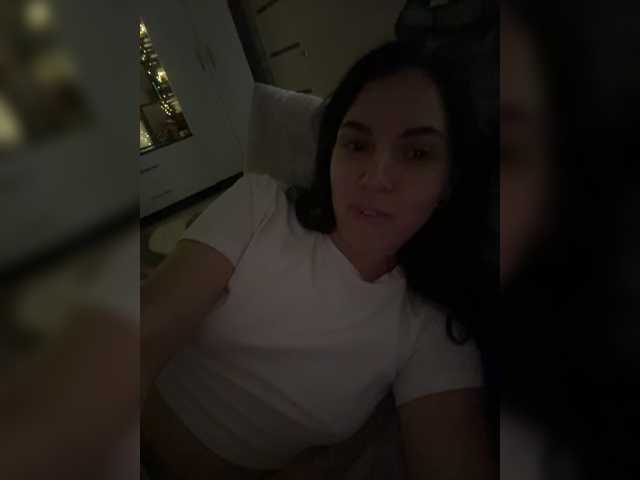 Vika19981, en directo ahora en BongaCams