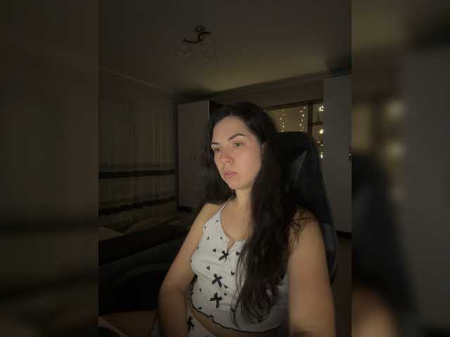 Vika19981 live cam on BongaCams