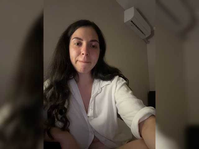 Vika19981 live cam on BongaCams