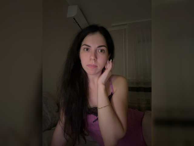 Vika19981 live cam preview