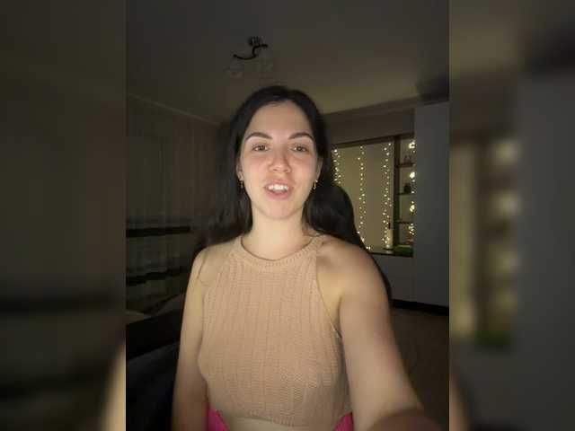 Vika19981 live cam on BongaCams