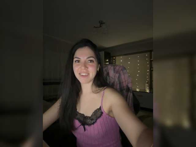 Vika19981 live cam on BongaCams
