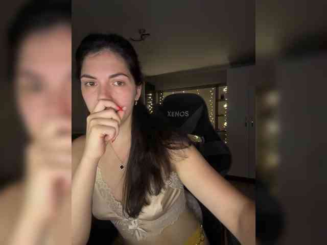 Vika19981 webcam