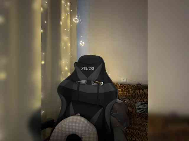 Vika19981 webcam