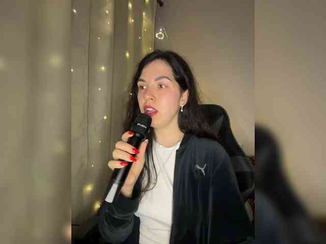 Vika19981 webcam
