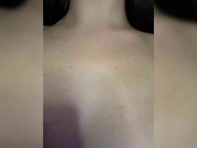 Vika19981 webcam