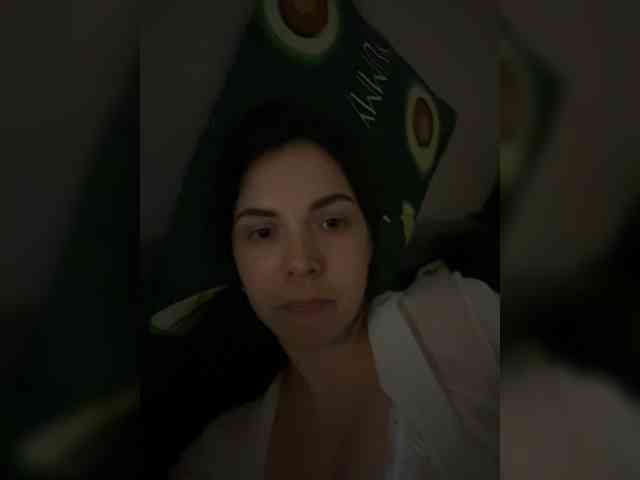 Vika19981 webcam