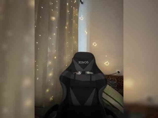 Vika19981 webcam