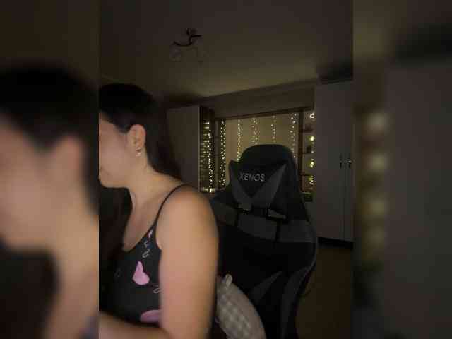 Vika19981 webcam