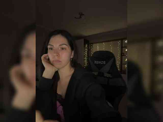 Vika19981 webcam